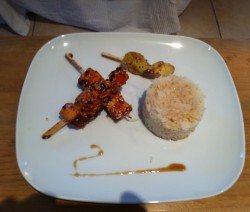 Yakitori de saumon aux graines de Sésame